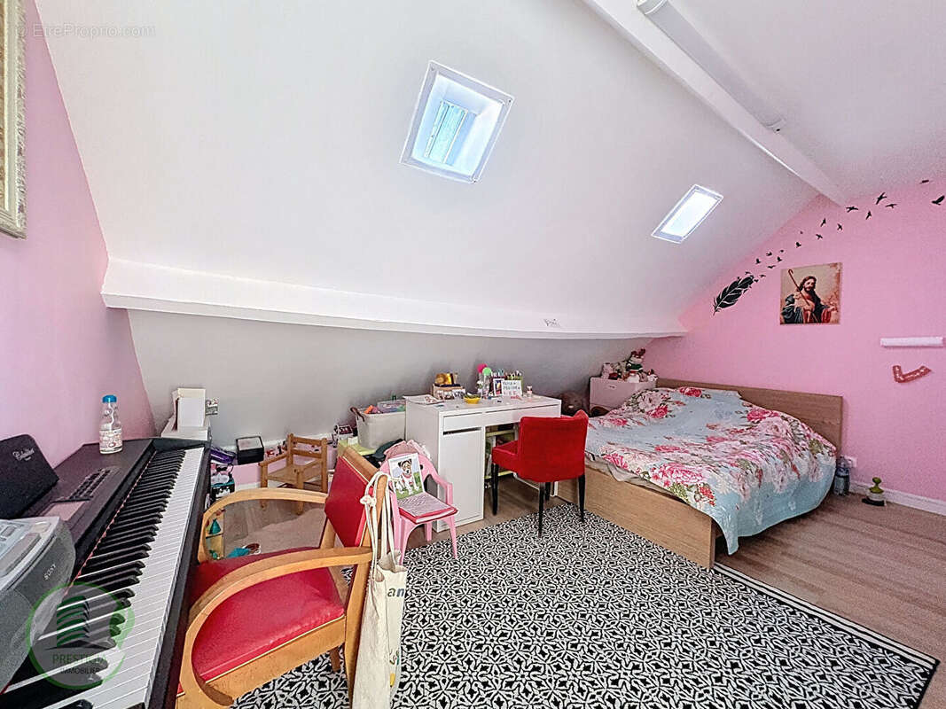 Maison à CHATILLON-SUR-MARNE