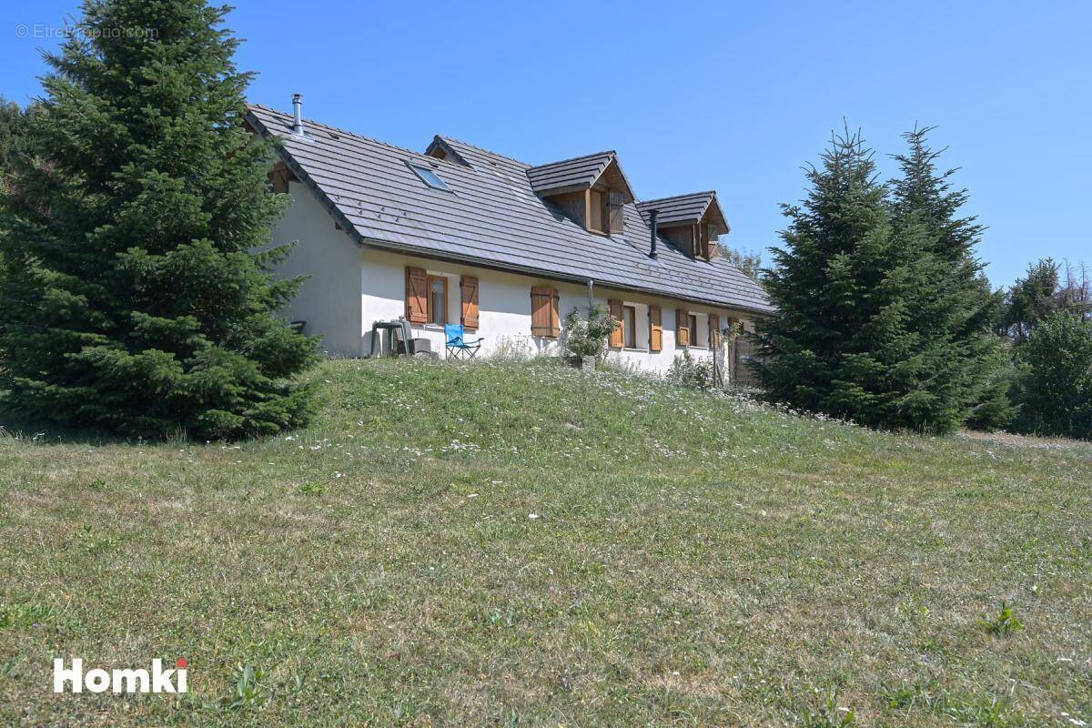 Maison à MEAUDRE