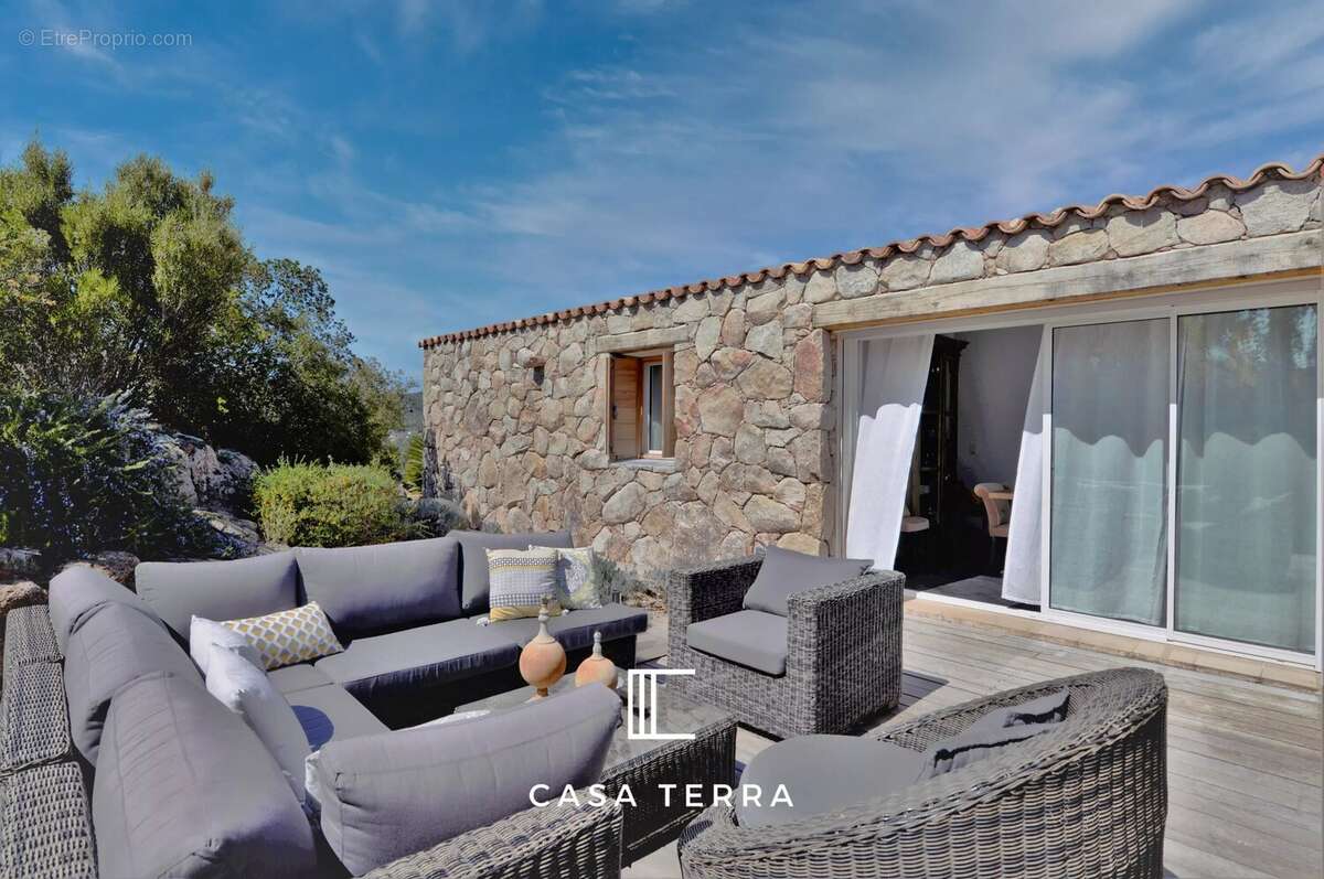 Maison à PORTO-VECCHIO