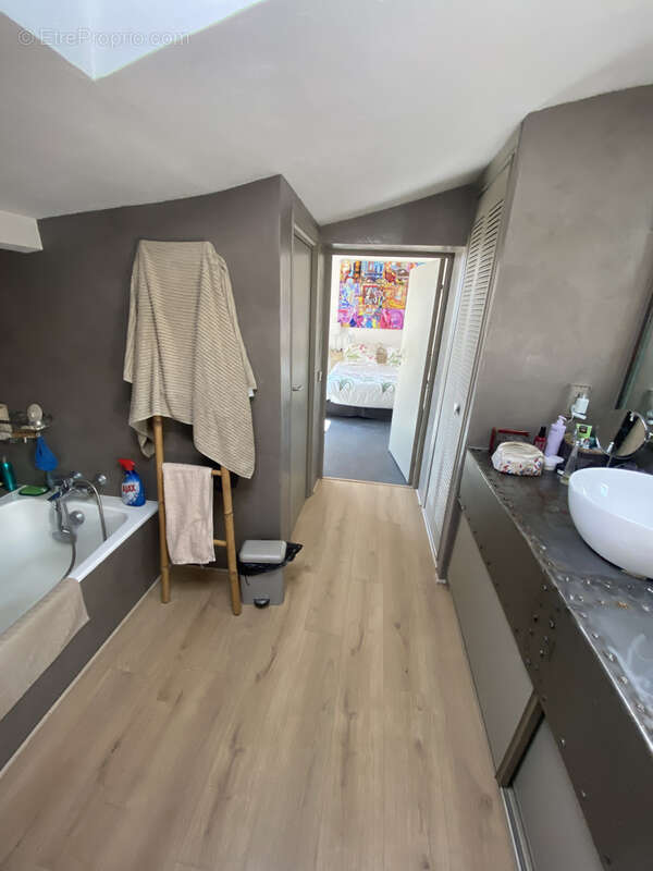 Maison à GATTIERES