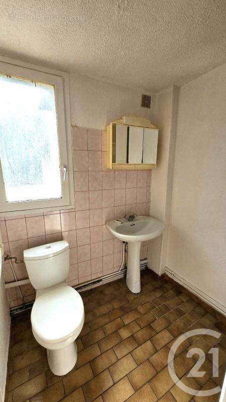 Appartement 16 m² à Pont-Sainte-Maxence  - photo 5