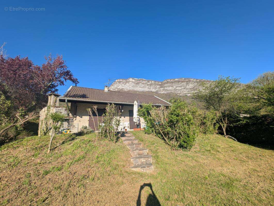 Maison à FONTANIL-CORNILLON