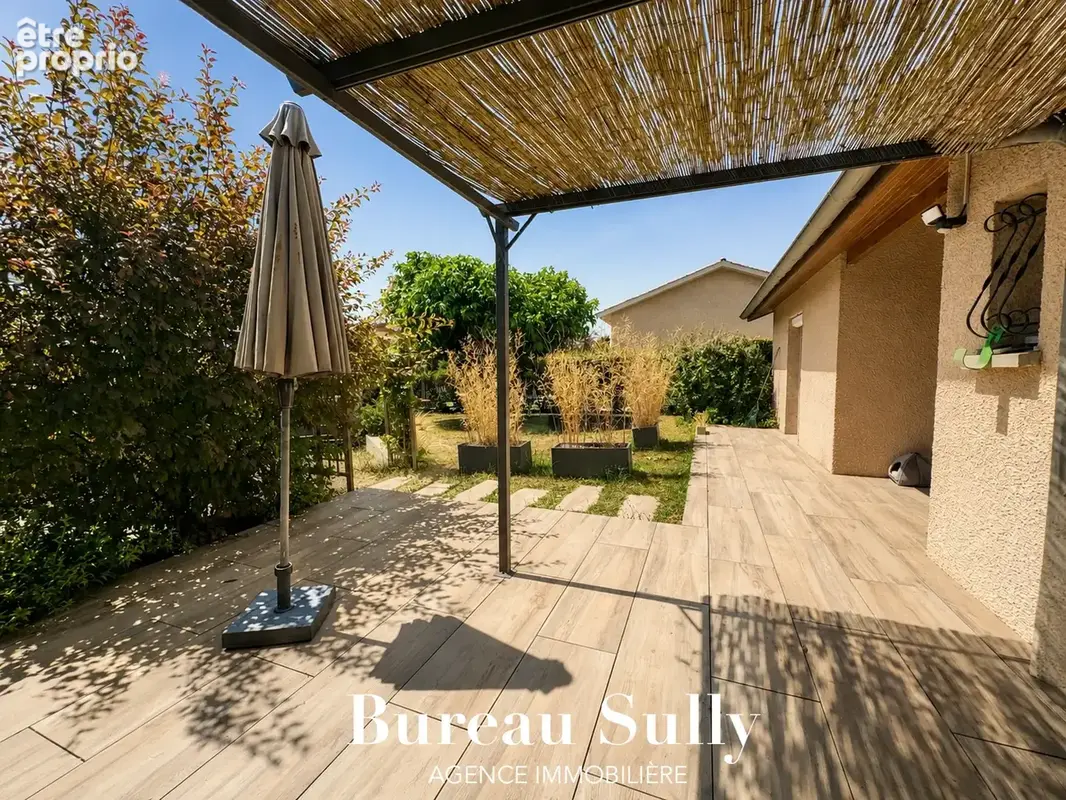 Maison luzinay - photo 7