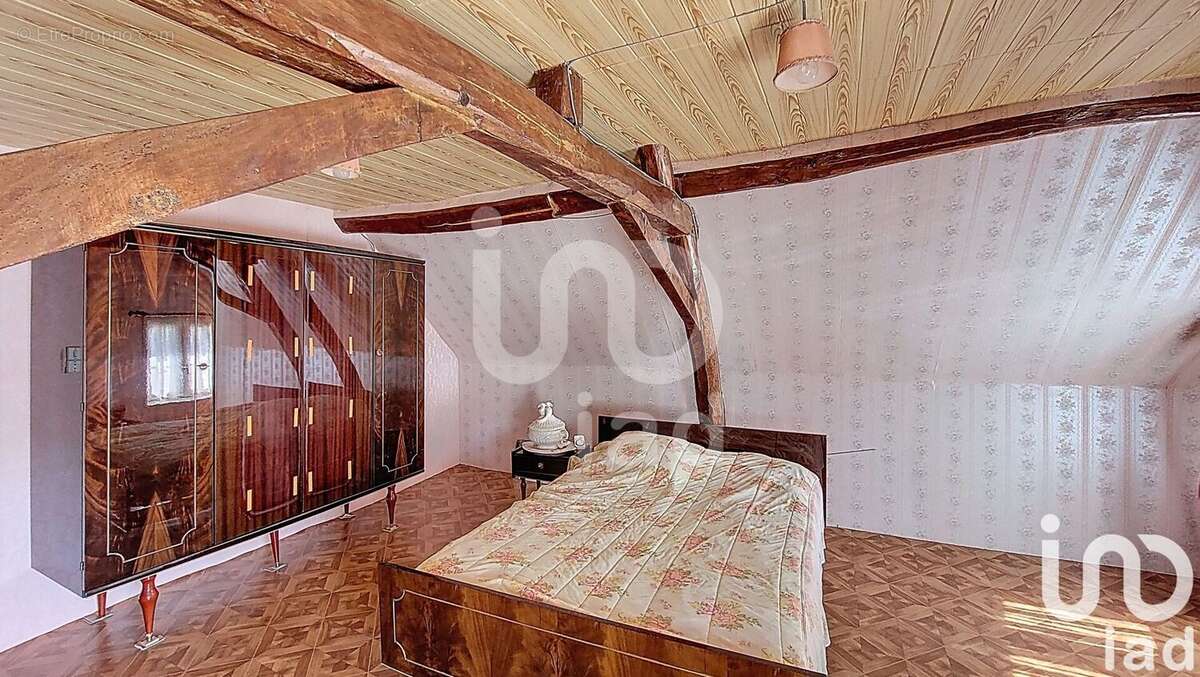 Photo 9 - Maison à CURGIES