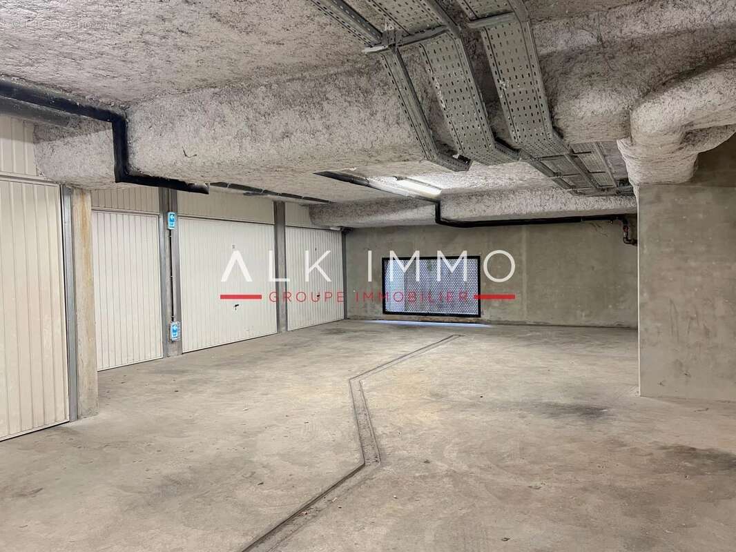 Parking à ANNECY-LE-VIEUX