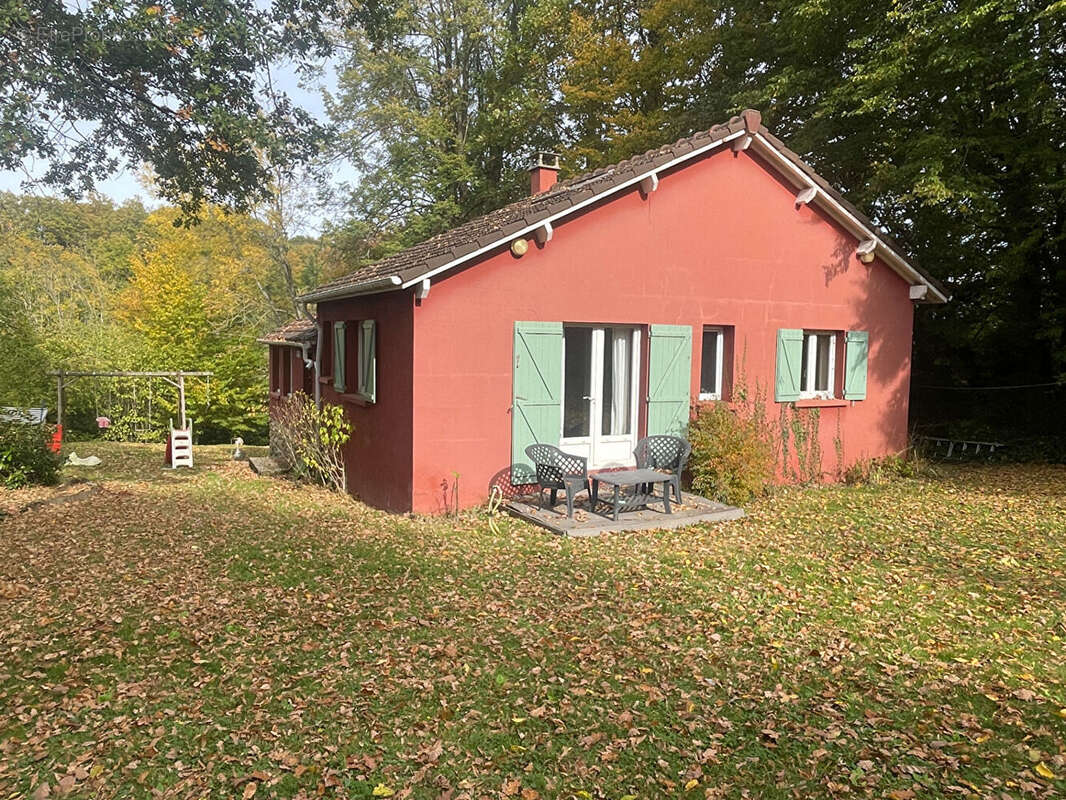 Maison à LES ESSARTS-LE-ROI