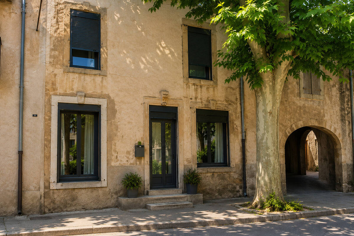 Spacieuse maison de caractère. - photo 2