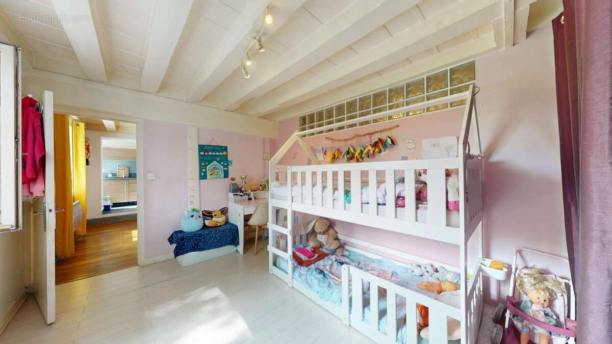 Appartement à LYON-4E