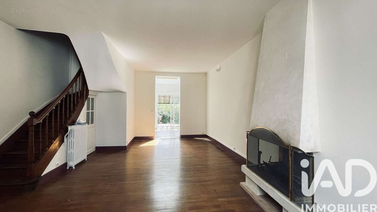 Maison 78 m² à Tours  - photo 3
