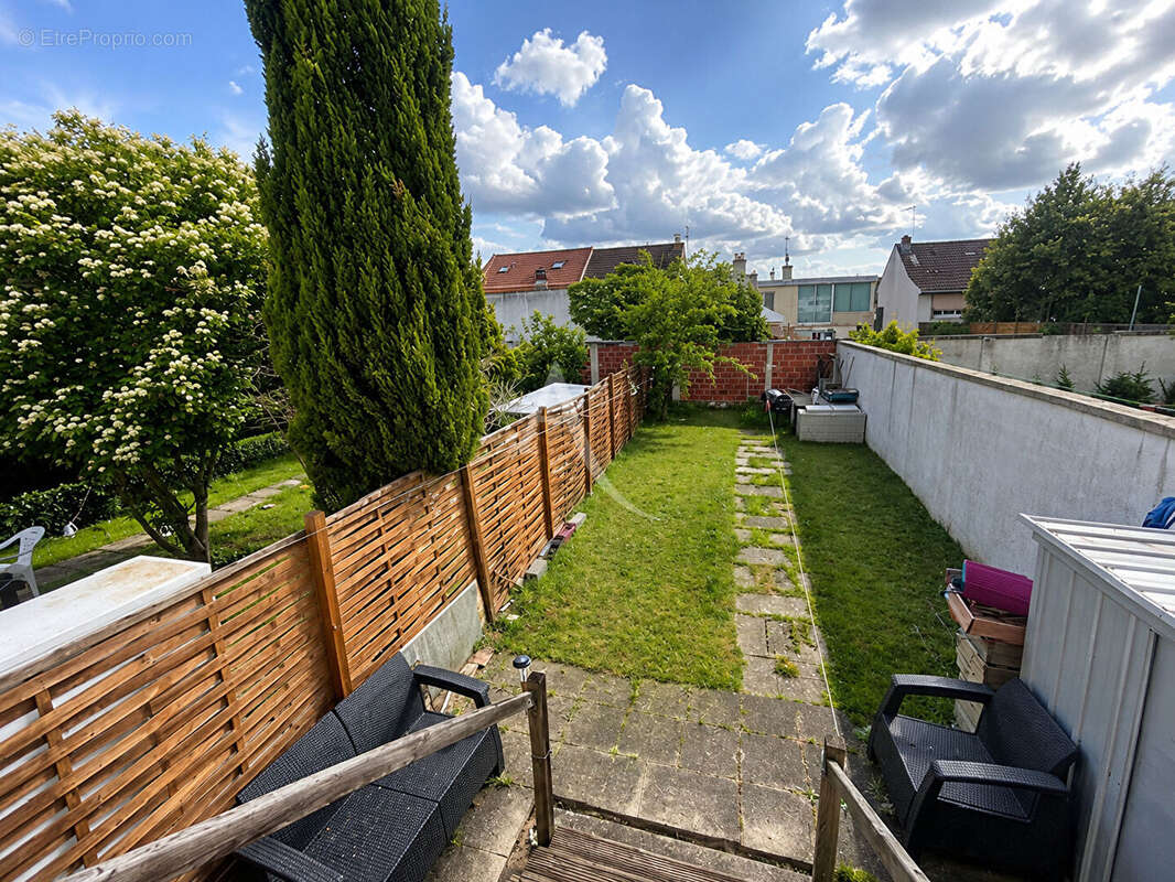 Appartement à TREMBLAY-EN-FRANCE
