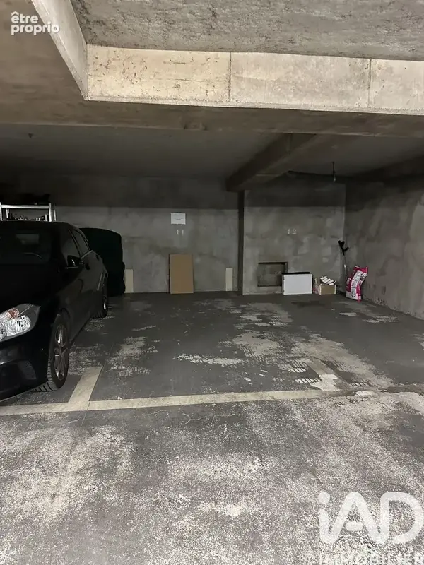 Photo 1 - Parking à ASNIERES-SUR-SEINE