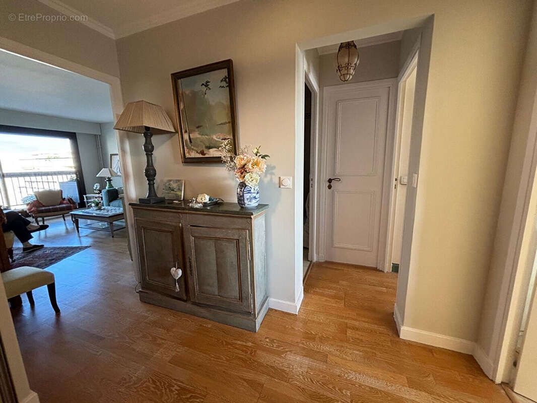 Appartement à RUEIL-MALMAISON