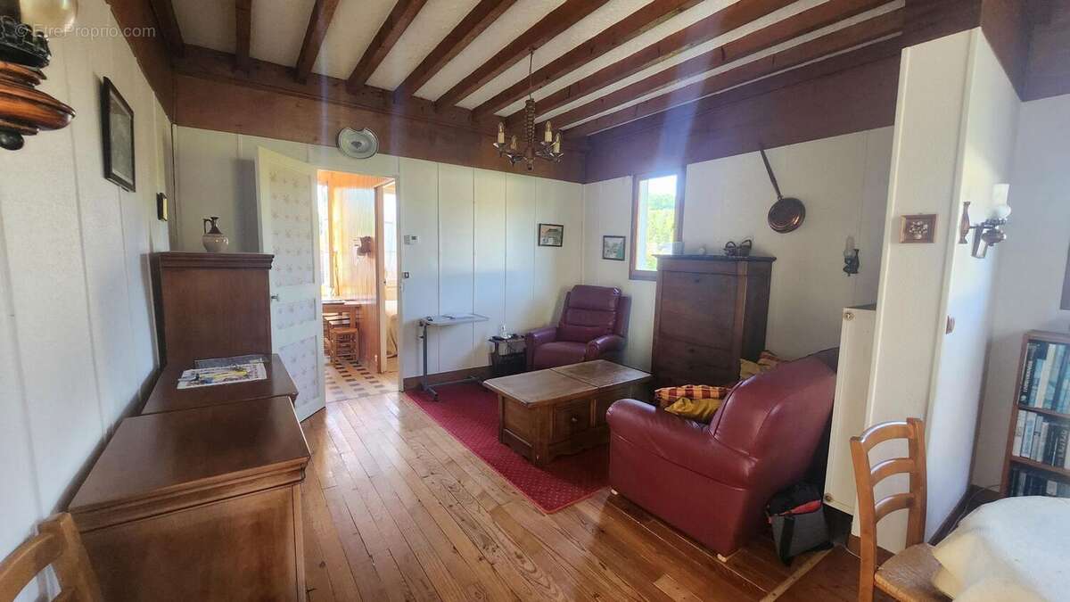 Maison 68 m² à Vetheuil  - photo 7