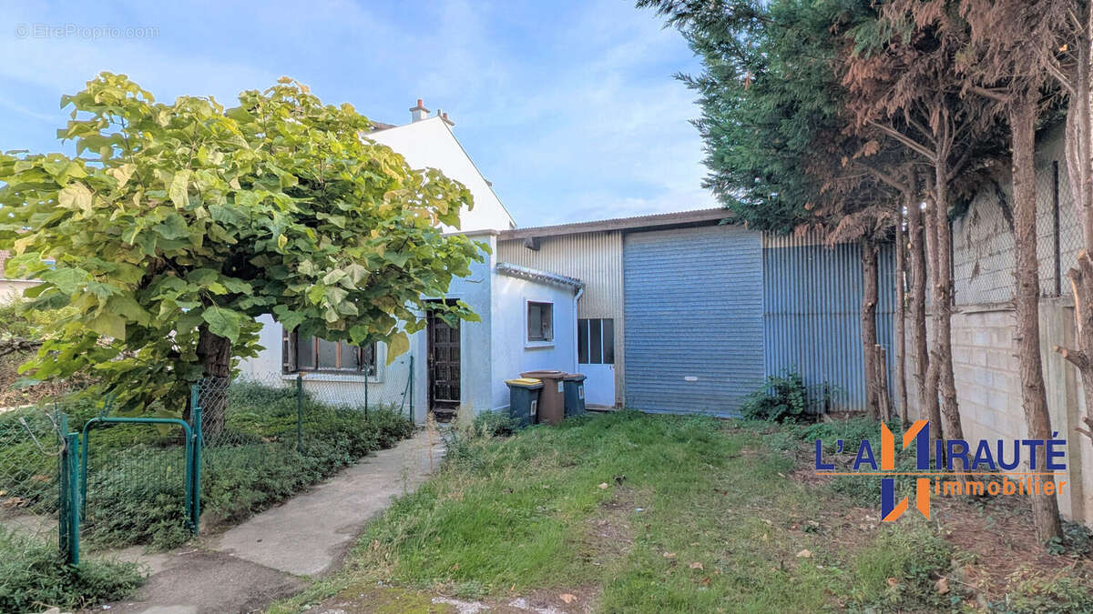 Maison à HOUILLES