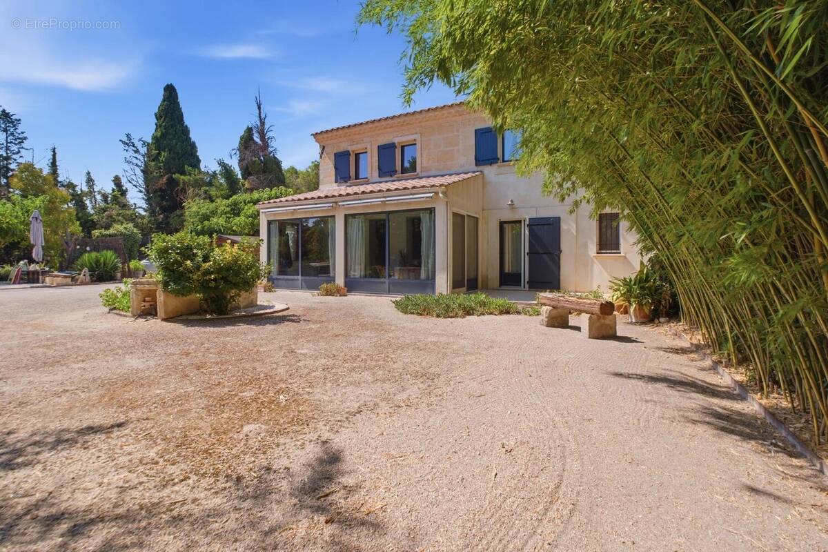 Maison à ARLES