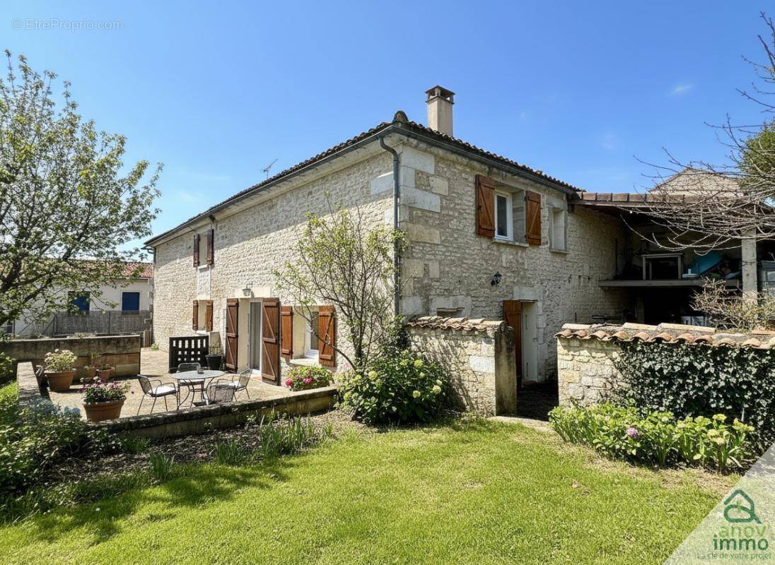 Maison à ANGOULEME