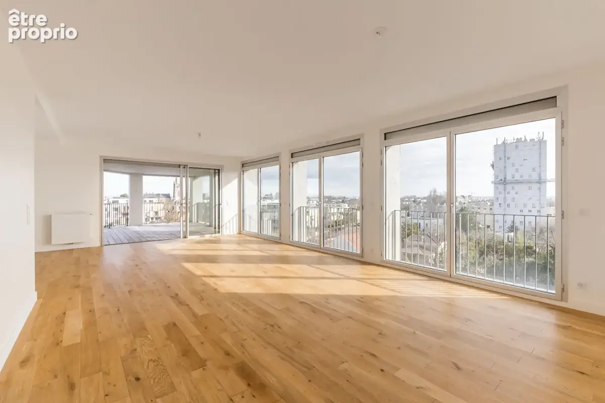 Appartement 4 pièces de 125m² + 188m² de Terrasses + 2 parkings sous-sol ! BORDEAUX - photo 9