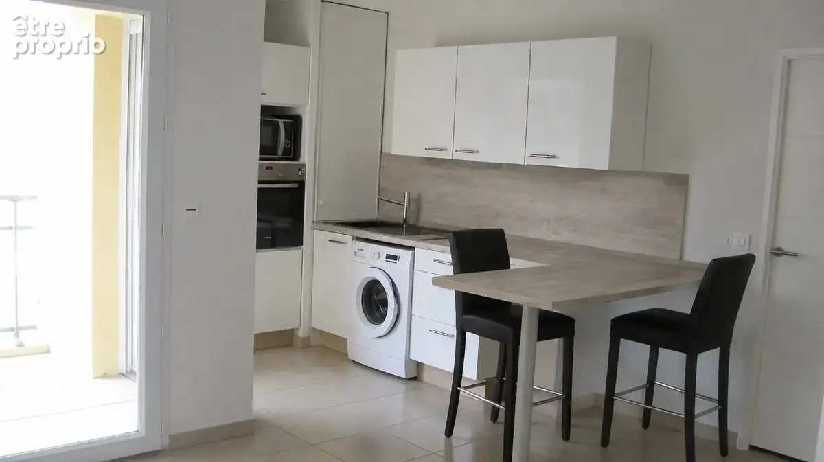 Appartement 3 pièces 61 m² à vendre à Saint-Raphael (83700) - photo 2