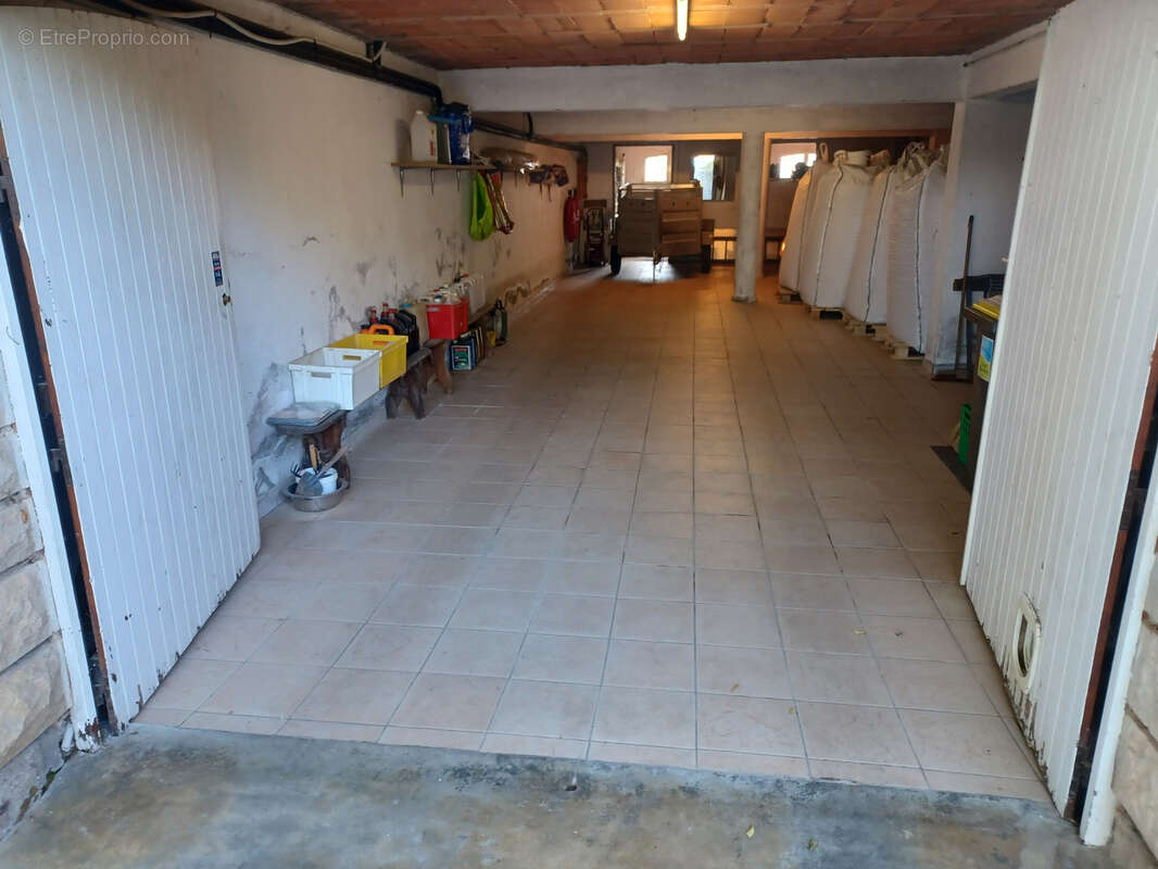 Maison à SAINT-MARTIN-DES-CHAMPS