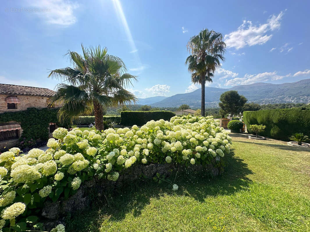 Maison à LA COLLE-SUR-LOUP