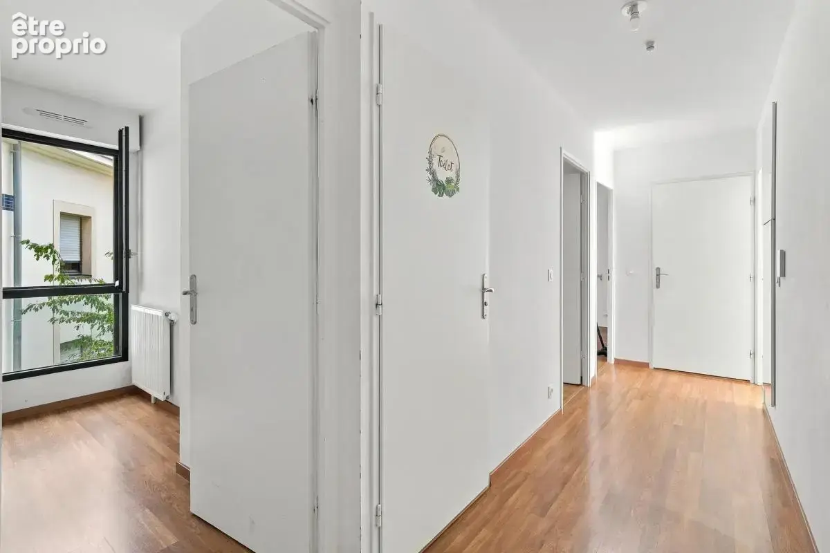 Appartement de 4 pièces de 65 m² à Aubervilliers - photo 8