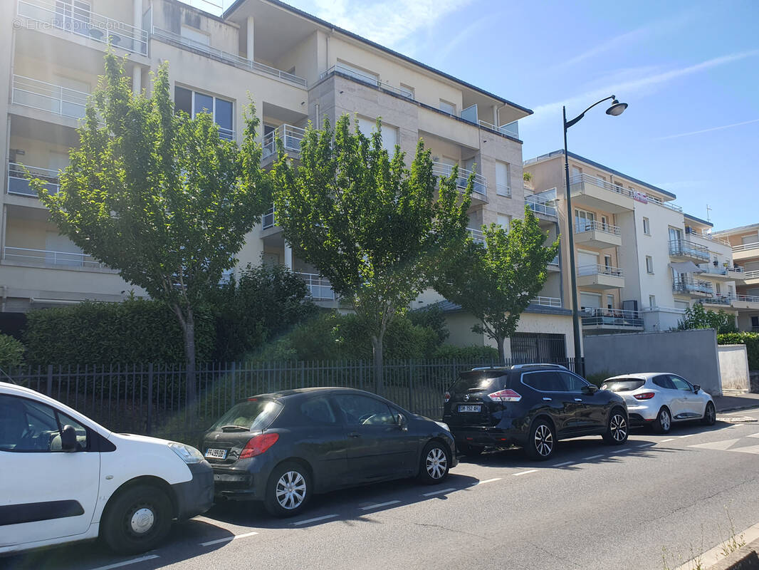 Appartement à CORBEIL-ESSONNES