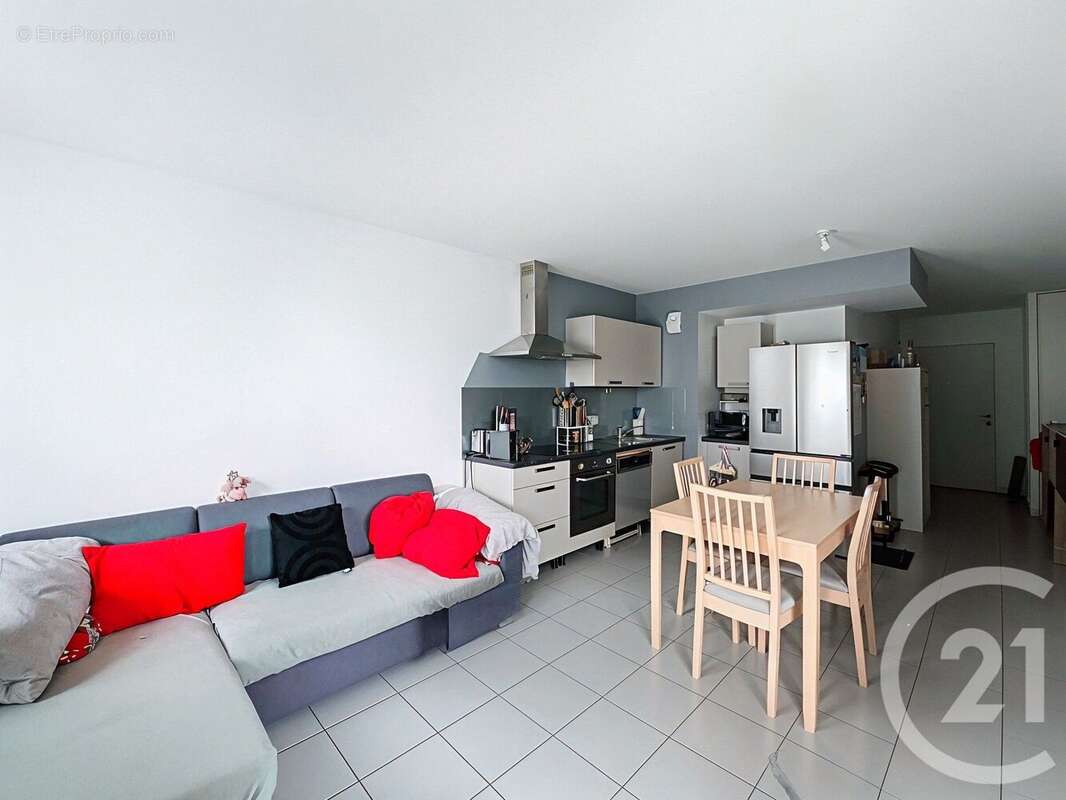 Appartement à SAINT-PRIEST