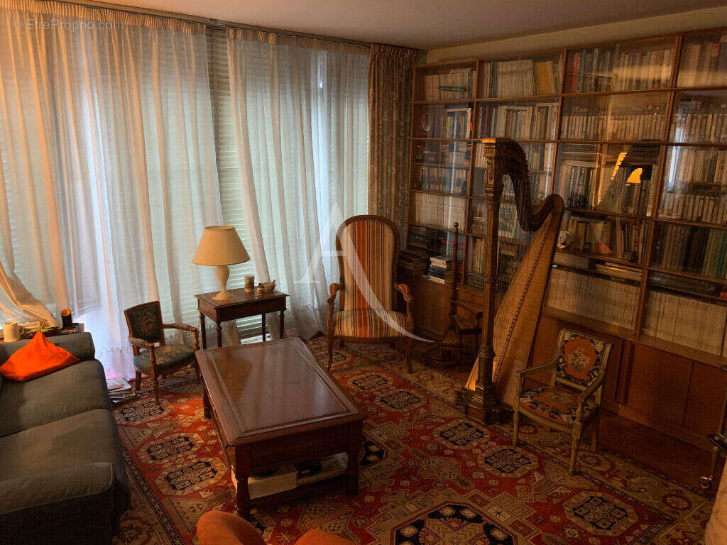 Appartement à CHATILLON