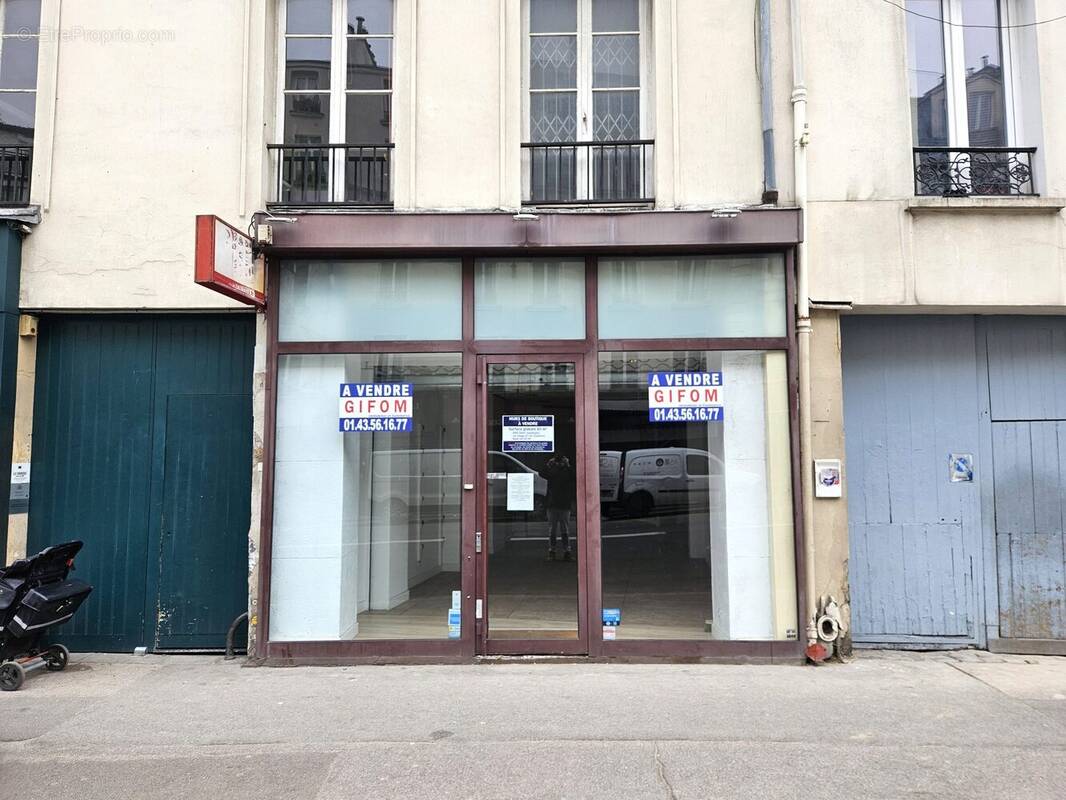 Commerce à PARIS-11E