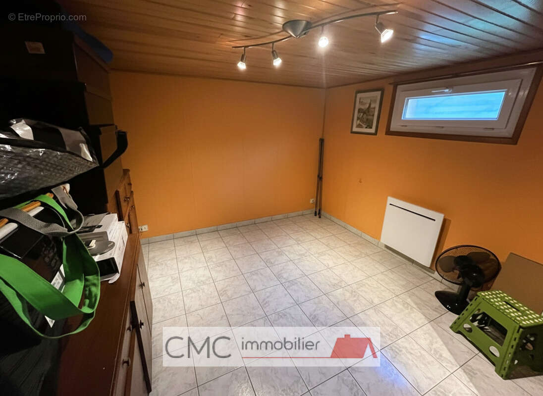 Maison à MORANCEZ