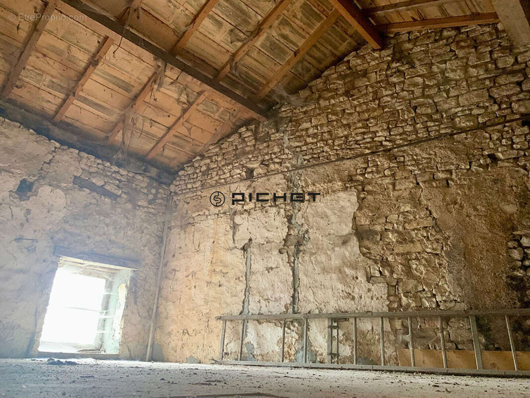 Maison à SAINT-AMANT-DE-BOIXE