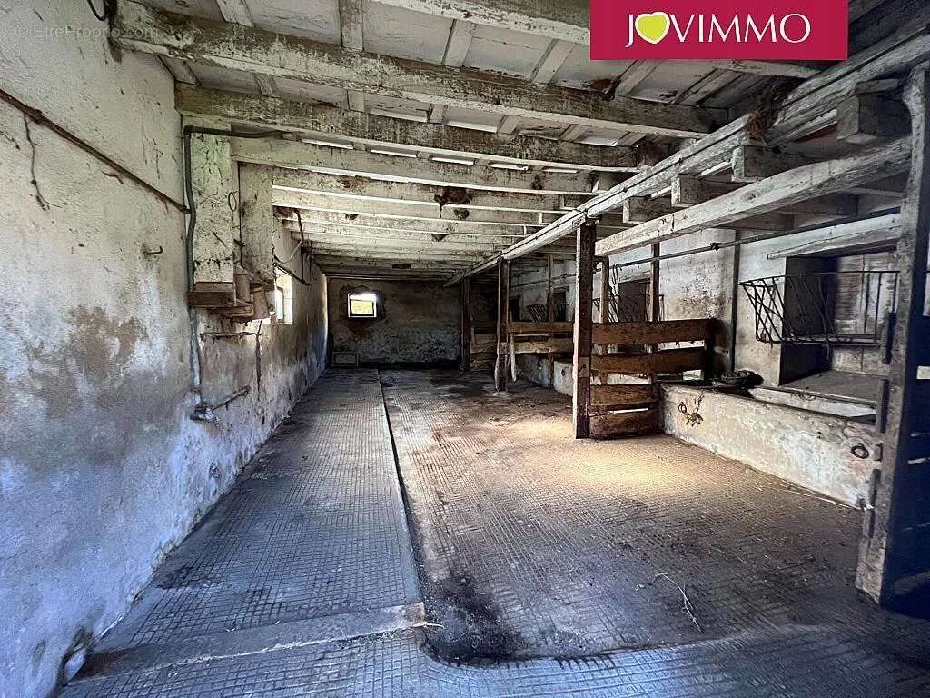 Maison à VALDIVIENNE