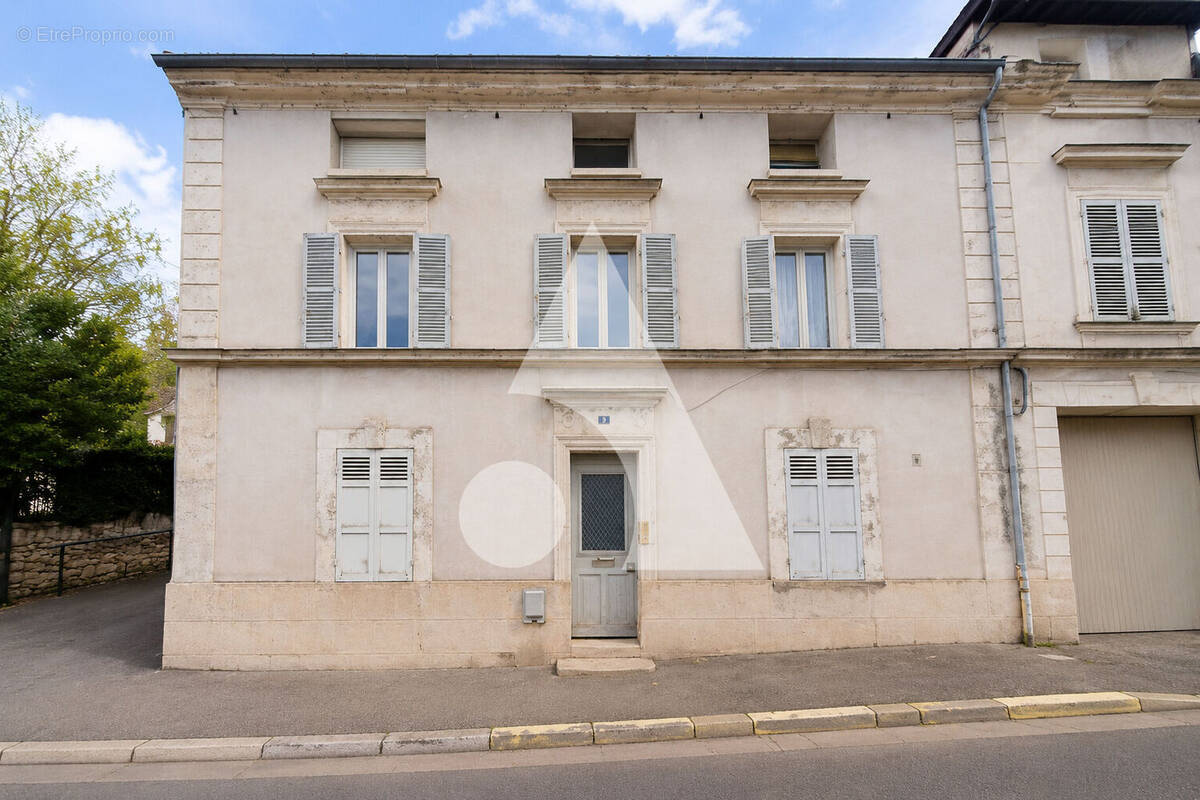 Appartement à LA FRETTE-SUR-SEINE