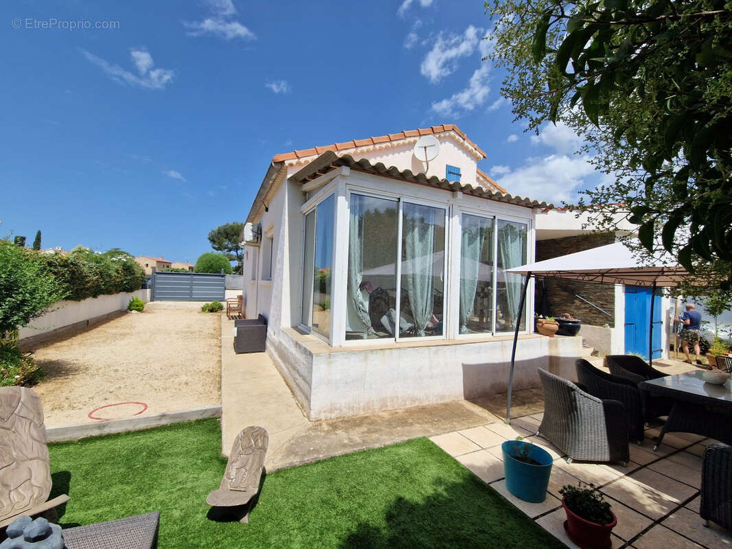 Six-Fours-Les-Plages - Maison de plain-pied au calme - photo 2