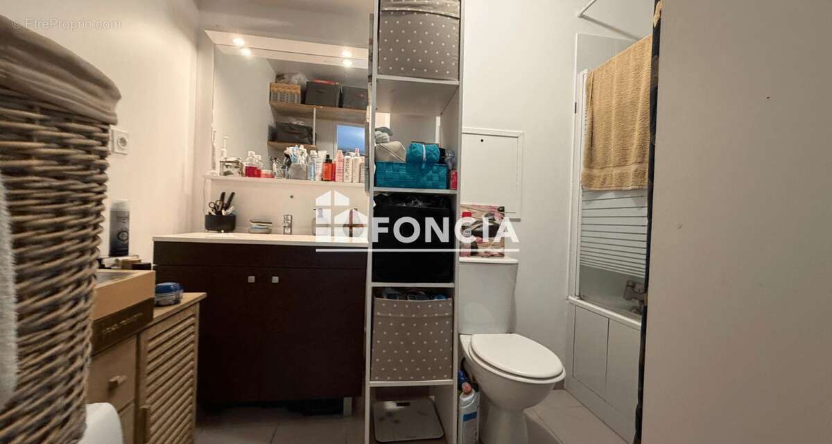 Appartement à MOISSY-CRAMAYEL