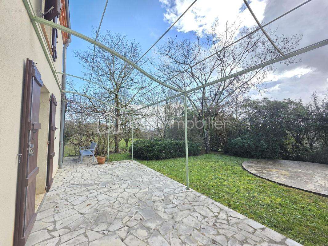 Maison à BON-ENCONTRE