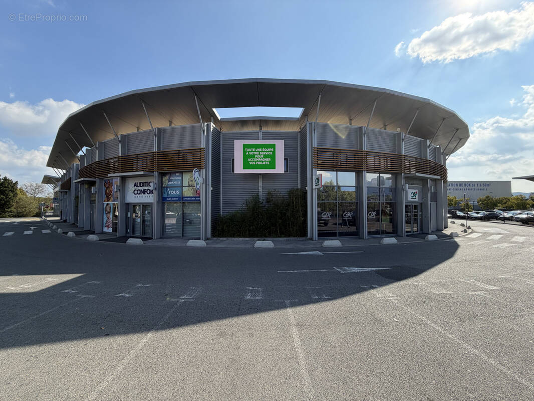 Autre à ROQUEBRUNE-SUR-ARGENS