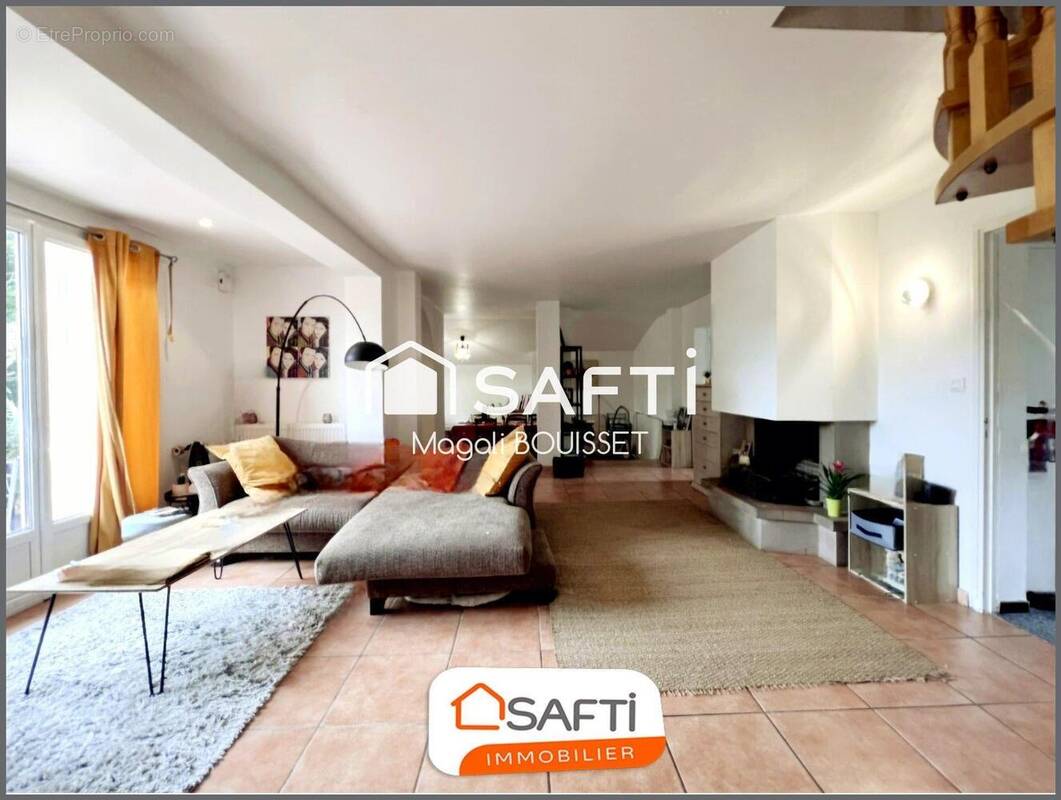 Photo 1 - Maison à VILLENEUVE-DE-RIVIERE