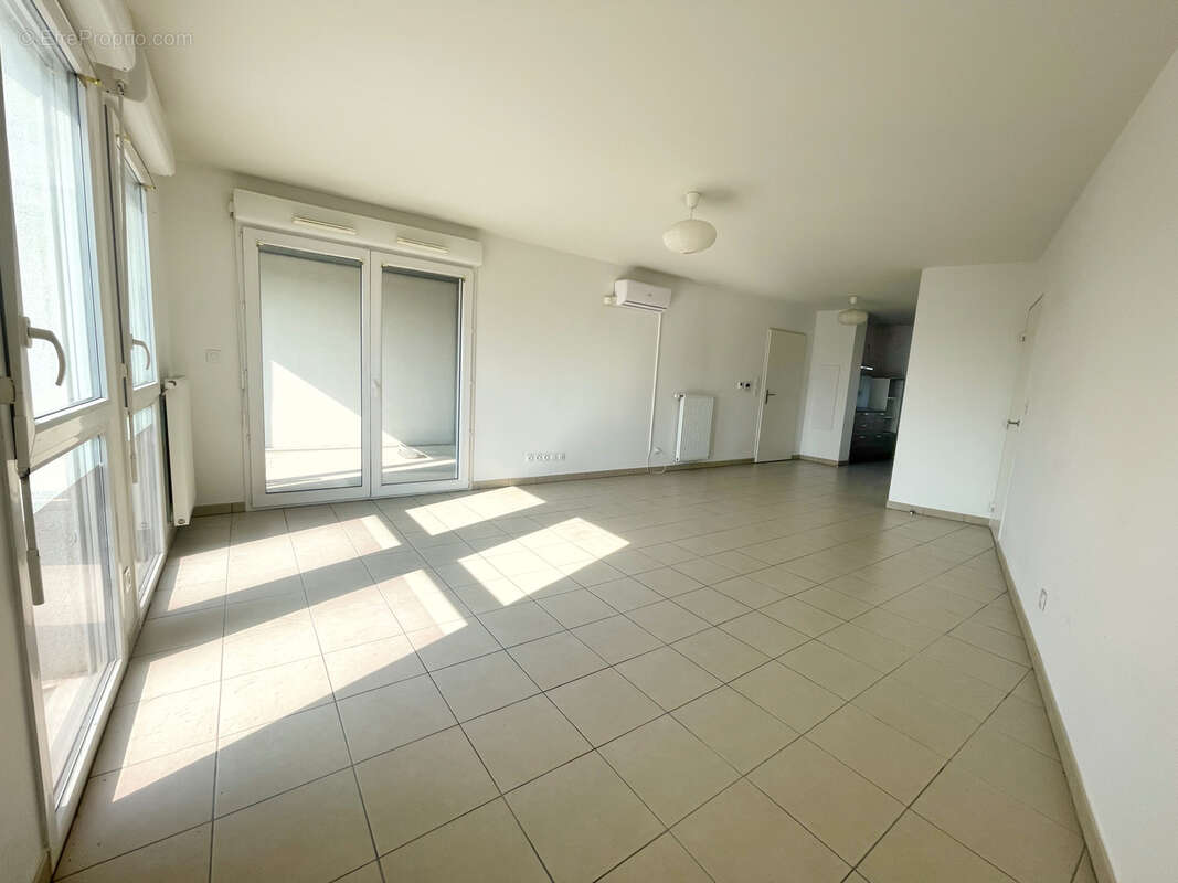 Appartement à MIONS