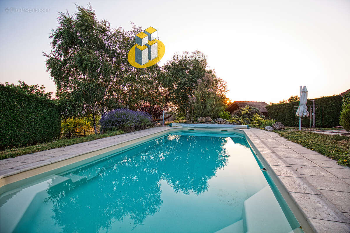 Maison à SAINT-MARTIN-D&#039;AUXY