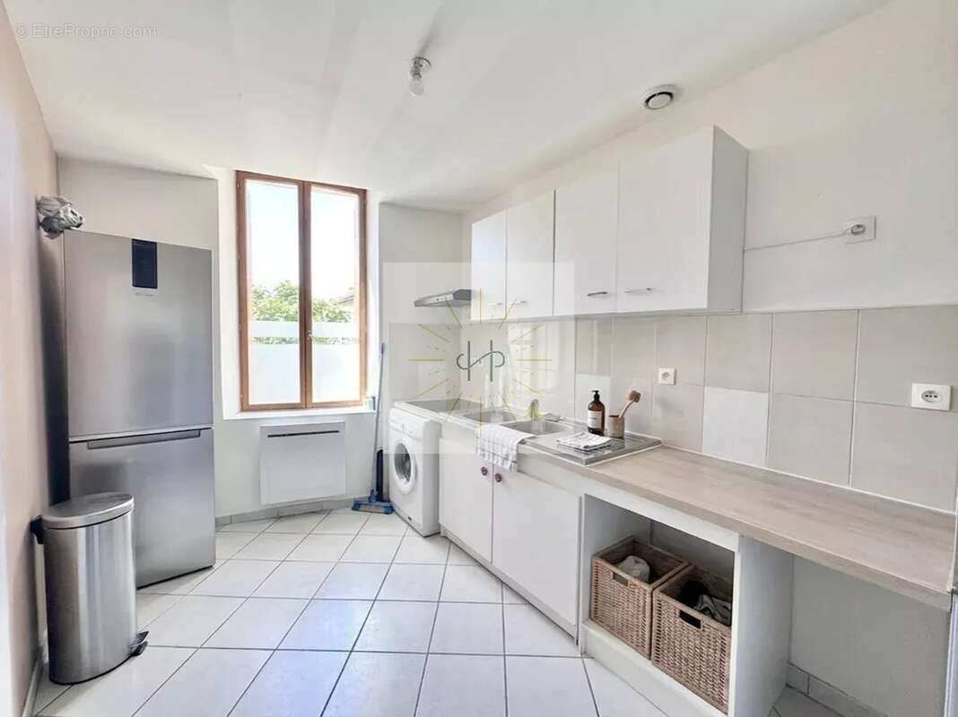 Appartement à VIVIERS