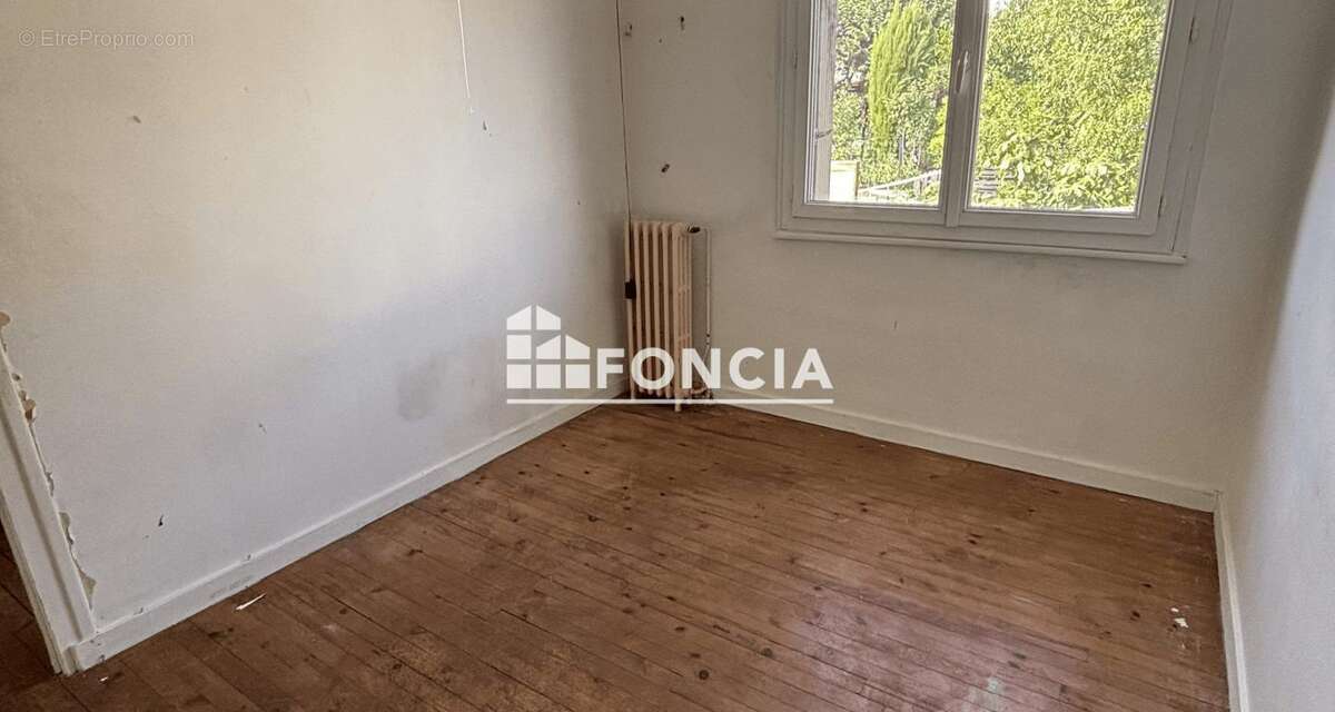 Secteur Montjuzet - Maison T4 63.11 m² avec garage et jardin - photo 6