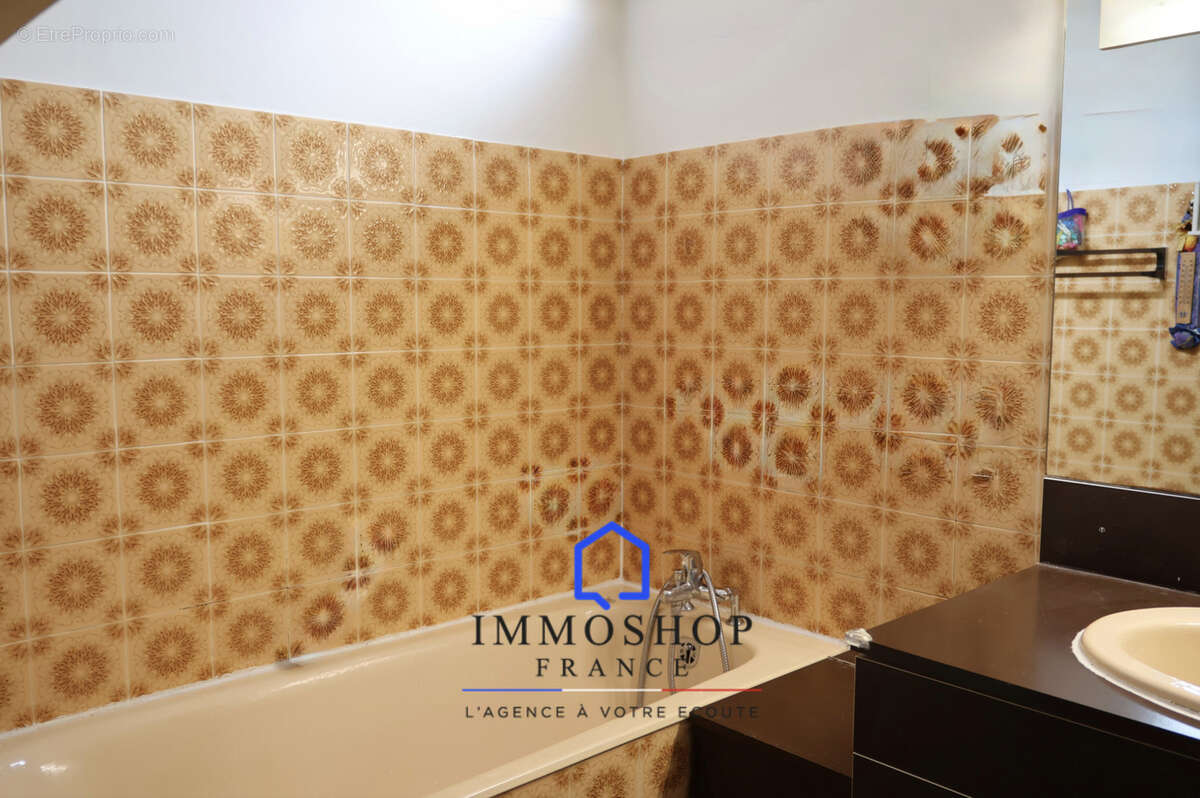 Appartement à MARSEILLE-13E