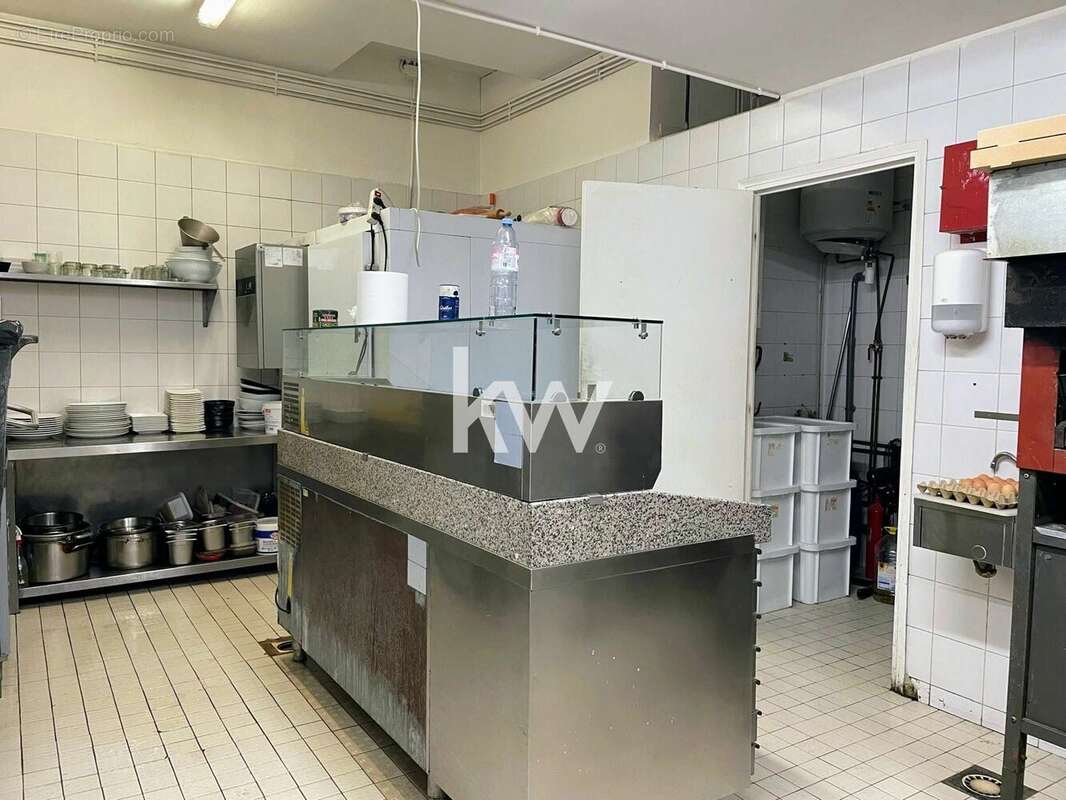 Commerce à IVRY-SUR-SEINE