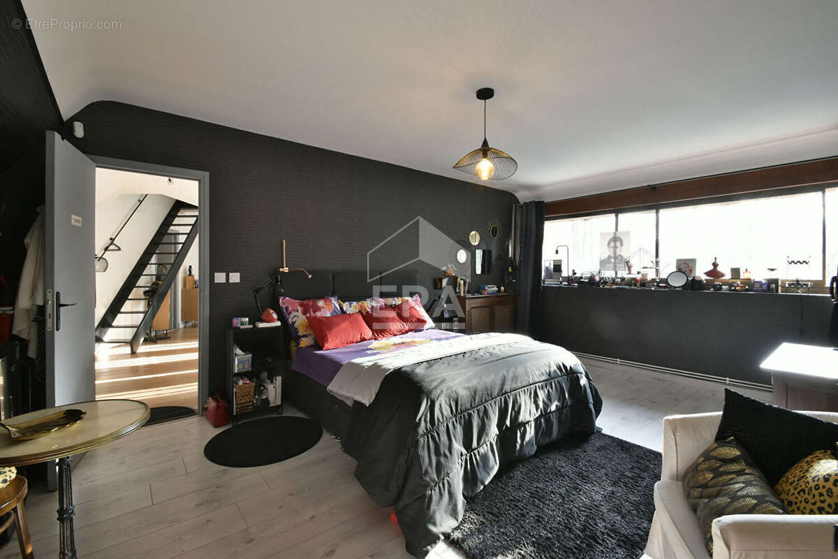 Maison à SAINT-REMY-L'HONORE