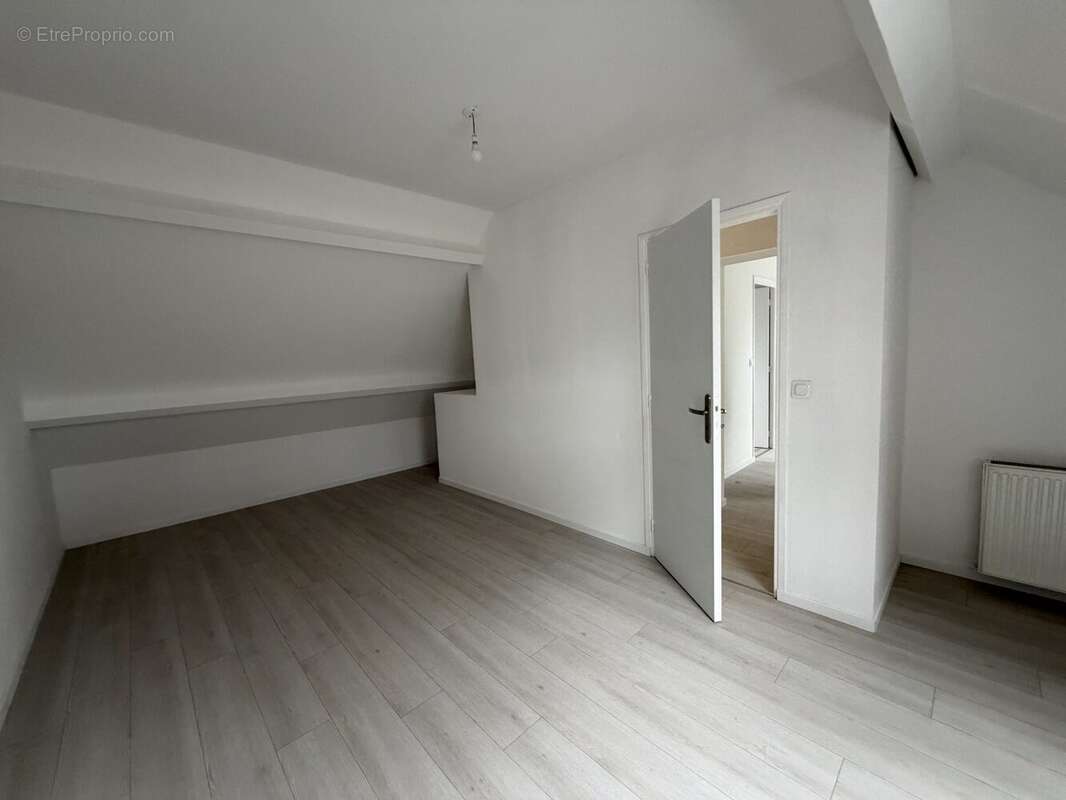 Maison 155 m² à Roubaix  - photo 5