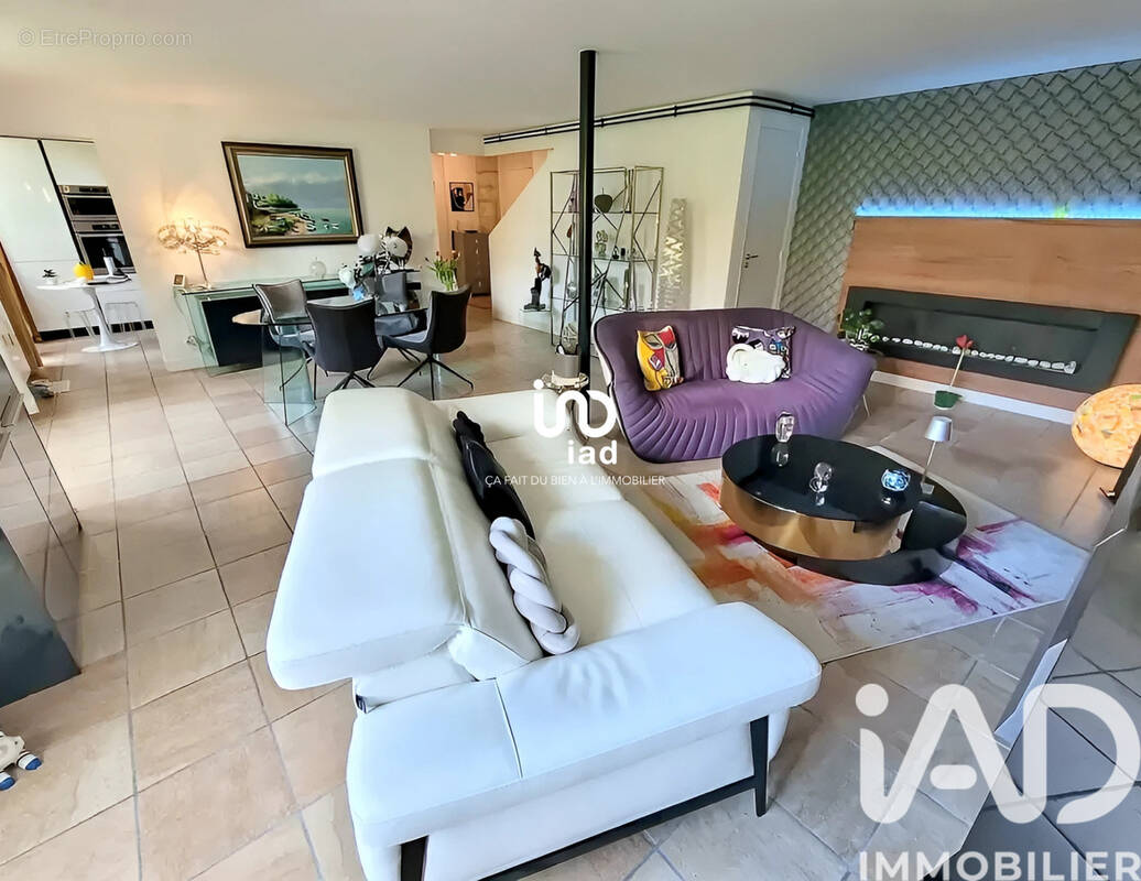 Photo 1 - Appartement à CROUY-SAINT-PIERRE