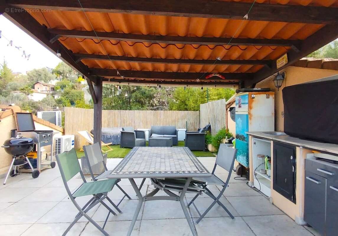 Appartement à LA TRINITE