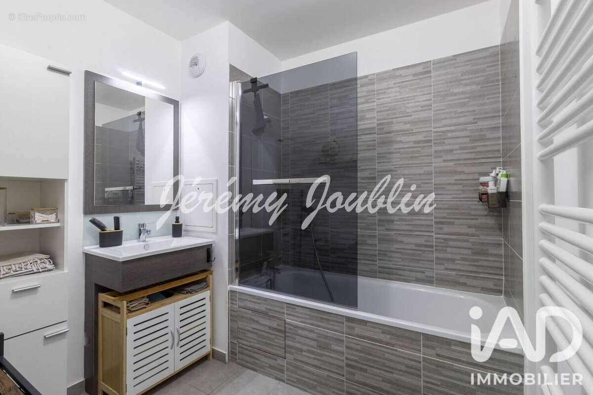 Photo 9 - Appartement à JOUY-LE-MOUTIER