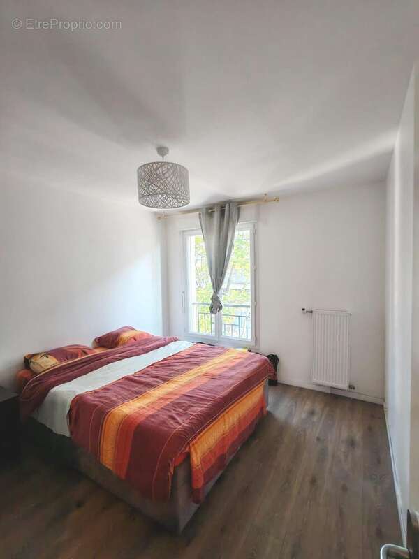 Appartement à SARTROUVILLE